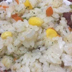 炊飯器でささっと簡単ピラフ♪